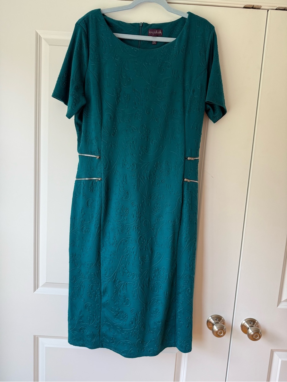Long Tall Sally Women’s Teal Embossed Sheath Dress with Slimming Zip Detail, 18